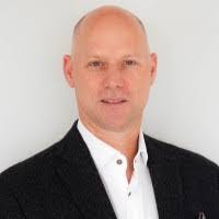 Sean Hart's Instagram, Twitter & Facebook