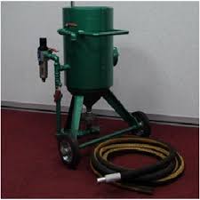 Machine tools, moulds, hydraulic parts, hardware tools, automobiles, tractors. Semi Automatic Grit Blasting Machine 40 80 Ton 200 250 Id 4135450912