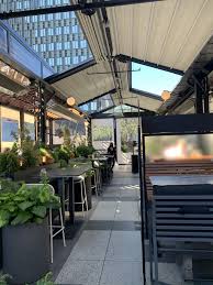 Earls kitchen and bar boston rooftop. Earls Kitchen Bar Boston Massachusetts Restaurant Happycow
