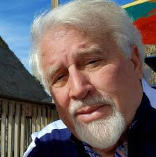 Miss George Kells play by play