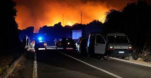 Grote online catalogus met plaatsingen met foto's. Bosbranden In Italie Spanje En Frankrijk Sardinie Vraagt Om Hulp Nrc