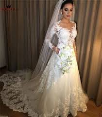 Bei der vielzahl der hochzeitskleider, den verschiedenen schnitten, farbtönen und farbnuancen, längen. Leela Chahe Leelachahe Profil Pinterest
