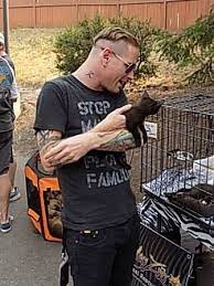 Corey Taylor And A Kitty Daaaaw Corey Taylor Slipknot Corey Taylor Slipknot