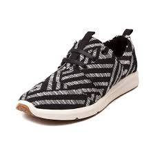 Proper tennis shoes are designed to stand up to significant wear and tear, allowing for a lot of stopping & starting, pivots, slides and lateral movement. Womens Toms Del Rey Casual Shoe Journeys Toms Shoes Women Cheap Toms Shoes Toms Sneakers