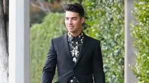 Maybe you would like to learn more about one of these? Joe Jonas Explains What The Dnce Song Cake By The Ocean Really Means Stylecaster