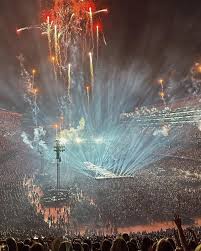 🎶don't blame me, love made me crazy🎶 what an unforgettable night.  #ErasTour