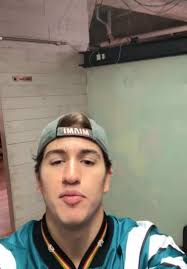 No se a ustedes pero el amor de mi vida me dijo feliz cumpleaños @Daniel  Reinoso A