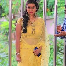 Mangala gowri maduve was released on mar 12, 2012 and was directed by ramji.this show is available in kannada language. Putta Gowri Maduve Serial Actress Saree Navel Show Hd Caps Indiancelebblog Com