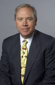 Novice challenges House member