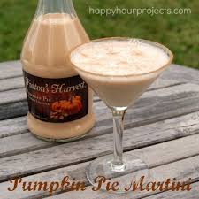Pumpkin Pie Martini With Myfavoritebloggers Happy Hour Projects Recipe Pumpkin Pie Martini Pumpkin Martini Whipped Cream Vodka