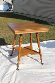 Oak Square Parlor Table By Bringingoutthecharm On Etsy 150 00 Parlor Table Furniture Rehab Table