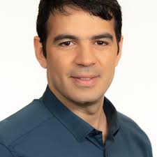 עומר רבינוביץ