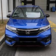 As a result, it looks cohesive and not like an afterthought. Honda Jazz 1 5 Rs Hatchback A Cars Used Cars On Carousell