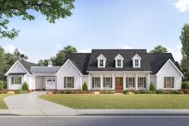 House plans with a view. Don T You Think A Porte Cochere Really Architectural Designs House Plans Facebook