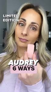 Audrey Medium Pure