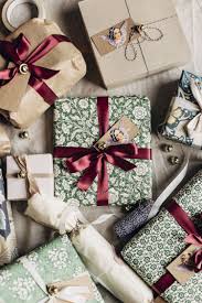 40 Idees Festives Pour L Emballage De Cadeaux Avec Boite En Carton De Noel Decoration Noel Deco Noel Fait Main Et Bricolage Noel Recup Cadeaux personnalisés cadeaux personnalisés cadeaux personnalisés. pinterest