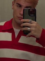 ROBERT ROCA (@robertrocaa) • Instagram photos and videos