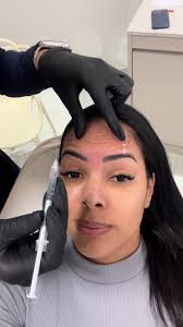 Hellen Amanda (@hellen.amanda)