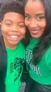 Bobbi Barnett's Instagram, Twitter & Facebook