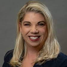 Kristy Powers's Instagram, Twitter & Facebook