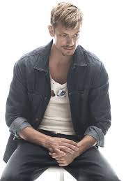 Joel kinnaman and his fiancee kelly gale had a fun day in the sun this weekend! Joel Kinnaman Photo Joel Kinnaman Cafe Magazine 2010 Joel Kinnaman Joel Kinneman Good Looking Men
