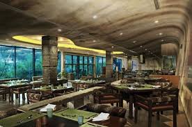 We Are One And Only Jungle Themed Restaurant In Muscat That Offers A Pleasant Dining Experience Amidst Nature Con Family Restaurants Luxury Dining Restaurant