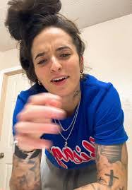 Savannah Corbin's Instagram, Twitter & Facebook