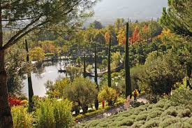 Merano city of flowers meran botanischer garten reiseerinnerungen. Die Garten Von Schloss Trautmannsdorf Meran Garten Meran Schloss