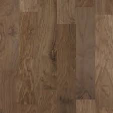 Monument Walnut Lincoln 205sa 01013 Hardwoods Sample Shaw Floors Walnut Hardwood Flooring Hardwood Floors Shaw Hardwood