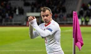 Fußballerische klasse bringen beide profis aber reichlich mit. Machte Xherdan Shaqiri Heimlich Eine Haar Transplantation Blick