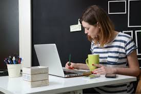 Top Tips for Freelance Writing Online | Make Money Freelancing!