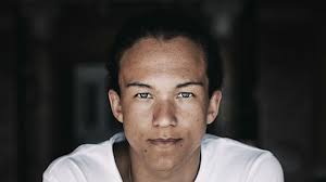 Sara Zacharias, Eagle-Eye Cherry och Peter Jöback trängs i Svensktoppens  utmanarhörna 22 juli 2018