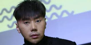 Disebut Ganteng, Reaksi Roy Kiyoshi Bikin Geger