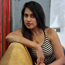 Pachadlela fame manisha aka actress ashwini kulkarni new photo viral mhgm -  सूड दुर्गे सूड! दुर्गेची लेक बघा आता कशी दिसते? पछाडलेला फेम अभिनेत्रीचे  PHOTOव्हायरल