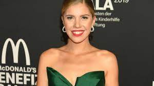 Kennen und lieben gelernt haben sie sich ganz romantisch im urlaub in marbella. Victoria Swarovski Privat Altersunterschied Kein Thema Mit Diesem Mann Schwelgt Sie Im Liebesgluck News De