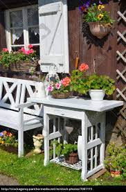 Garten hutte shabby chic stock photo alamy. Garten Hutte Shabby Chic Stockfoto 7061115 Bildagentur Panthermedia