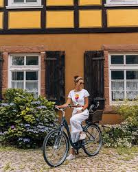 Wandern Radfahren In Marburg Ein Natur Wochenende Im Marburger Land In 2020 Marburg Radfahren Wandern