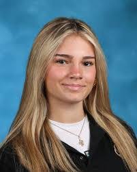 Mia Romano's Instagram, Twitter & Facebook