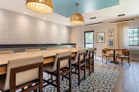 Read reviews from maine dining room at 162 main st in freeport 04032 from trusted freeport restaurant reviewers. The Freeport Hotel Ascend Hotel Collection Freeport Updated 2021 Prices