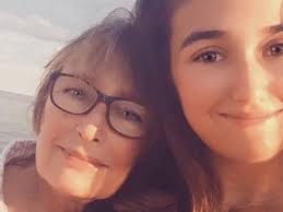 Fundraiser by Sharon Oneill : Kelly's Funeral Expenses