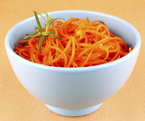 Resultado de imagen de ensalada de zanahorias"