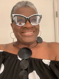 Garrison with his new famiy member. 😀😍❤❤❤ Do you love this Portrait??😀❤❤ 