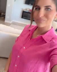 My little best friend, I can't believe I get to love you. 🎀 I'm so  grateful for the loveliest baby shower with my family and girlfriends and  all the love they've shown