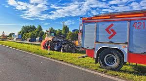Maybe you would like to learn more about one of these? Malopolska Wypadek Na Autostradzie A4 Droga W Kierunku Katowic Jest Nieprzejezdna