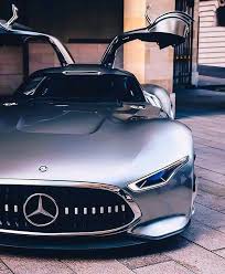 Opdracht 1a Dit Is De Foto Die Ik Heel Mooi Vind De Foto Is Van Goeie Kwaliteit En Je Ziet Het Scherp De Plasma Kle Mercedes Benz Cars Benz Car Mercedes