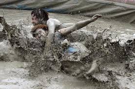 Erti mimpi kereta jatuh ke lubang. Apa Yang Dalam Mimpi Jatuh Dalam Lumpur