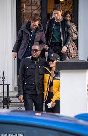 The 28 year old, who met the former the only way is essex. Pic Exc Giggling Rita Ora Emerges With Sheepish Looking Joey Essex After 24 Hour Party Session Daily Mail Online