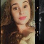 Amanda Klink's Instagram, Twitter & Facebook