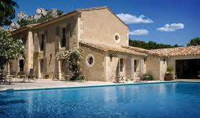 Enter your travel dates to view the best deals on hotels. Benvengudo Hotel De Charme Provence Baux De Provence Hotel One Of The Best Hotels In Provence Francia Casas House