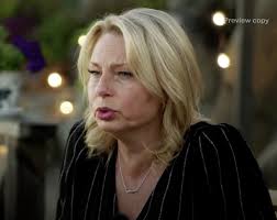 We let you watch movies online without having to register or paying. Helena Bergstroms Ilska Mot Aldersfixeringen Ryter Nu Ifran Erfarenhet Ar Nagot Man Ska Premiera